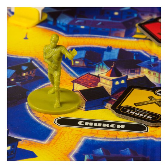 Ravensburger Horrified Universal Monsters Game image number 4