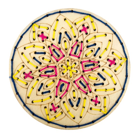 Mandala Wooden Threading Kit image number 6
