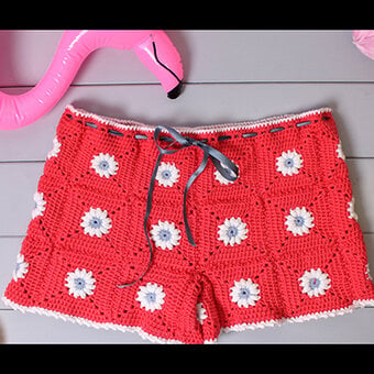 How to Crochet Daisy Shorts