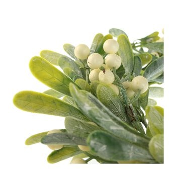 Mistletoe and White Berry Wreath 48cm image number 2
