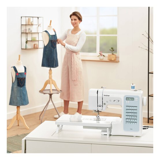 Brother FS40WTS Sewing Machine image number 3