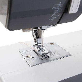 Silver 303 Sewing Machine image number 3