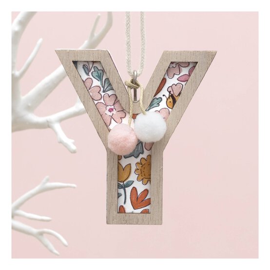 Hanging Wooden Letter Y 7.5cm image number 1