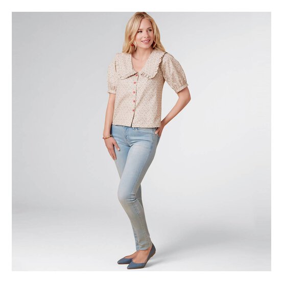 New Look Women's Top Sewing Pattern 6707 (4-16) image number 2