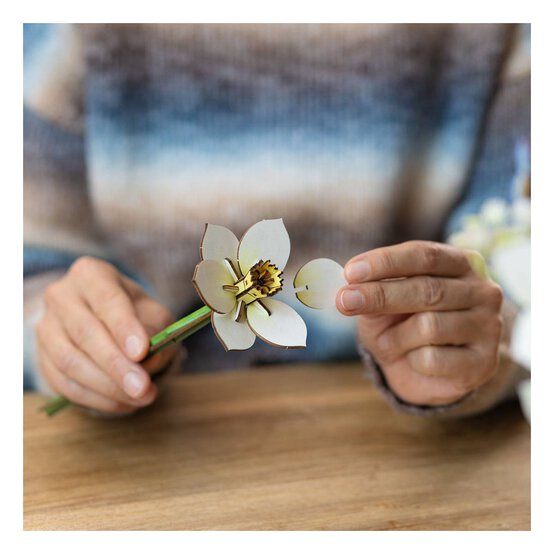 Revell Blossom Festival Wooden Flowers Kit  image number 3