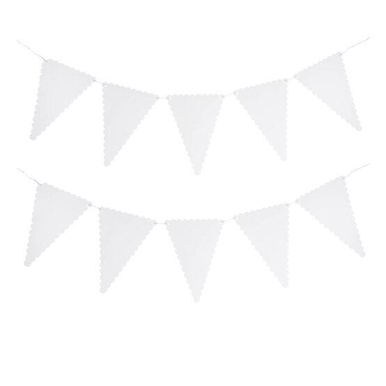 White Scalloped Edge Bunting 5m image number 1