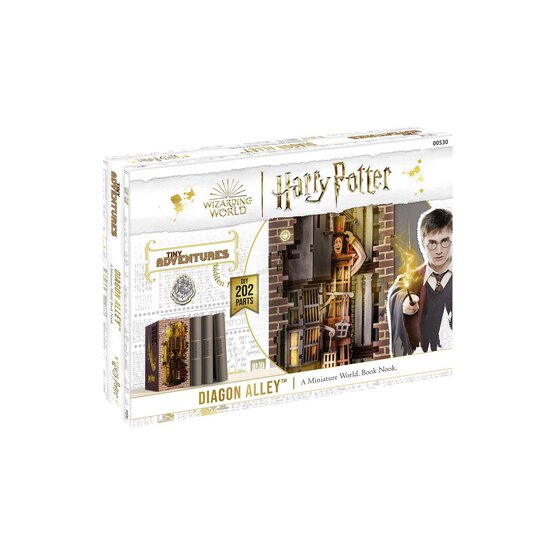 Harry Potter Diagon Alley Book Nook image number 2