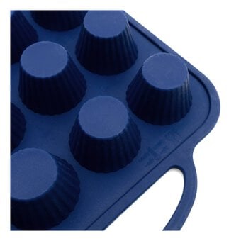 Whisk Mini Muffin Wireframed Silicone Bakeware 20 Wells image number 5