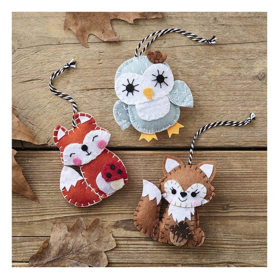 Make Your Own Woodland Creature Felt Decorations 3 Pack image number 1