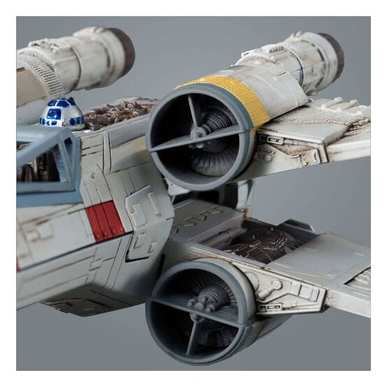 Revell Bandai X-Wing Starfighter Model Kit 1:72 image number 5