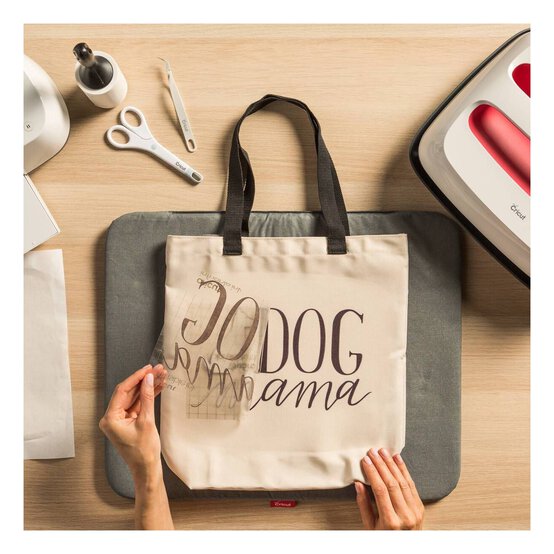 Cricut EasyPress 2 and Infusible Ink Bundle image number 2