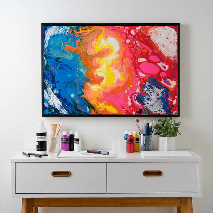 How to Create Fluid Art on Canvas image number 1