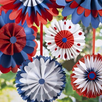 How to Make Giant Party Rosettes