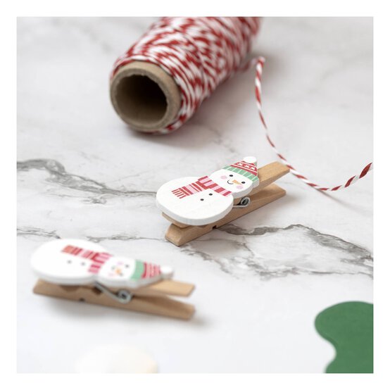 Snowman Pegs 6 Pack image number 1