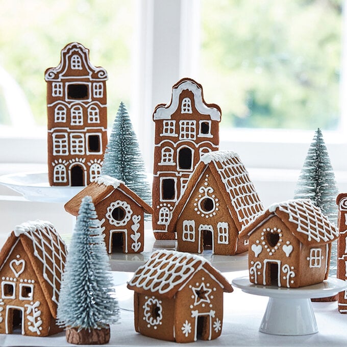 How to Bake a Village of Gingerbread Houses image number 1