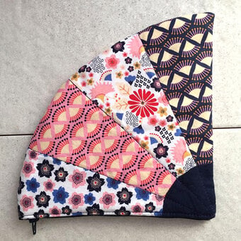 How to Sew a Patchwork Fan Purse