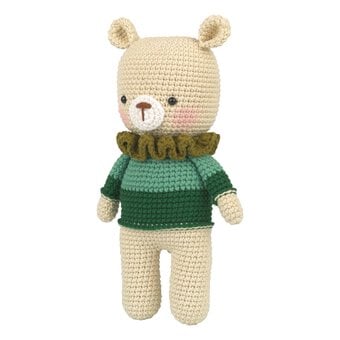 Berry the Cub Crochet Amigurumi Kit image number 4