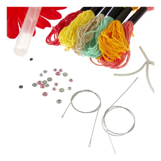 Make Your Own Mermaids Kit image number 3