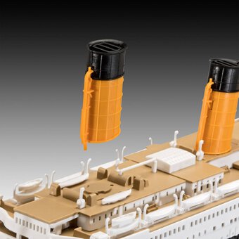 Revell RMS Titanic Easy Click Kit image number 8