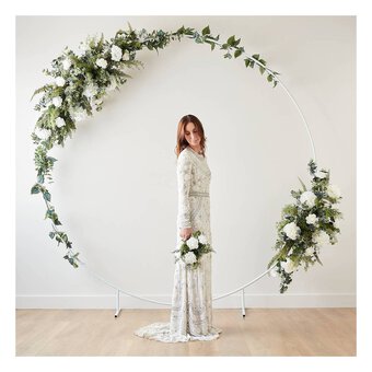 White Round Arch Frame 2.4m image number 2