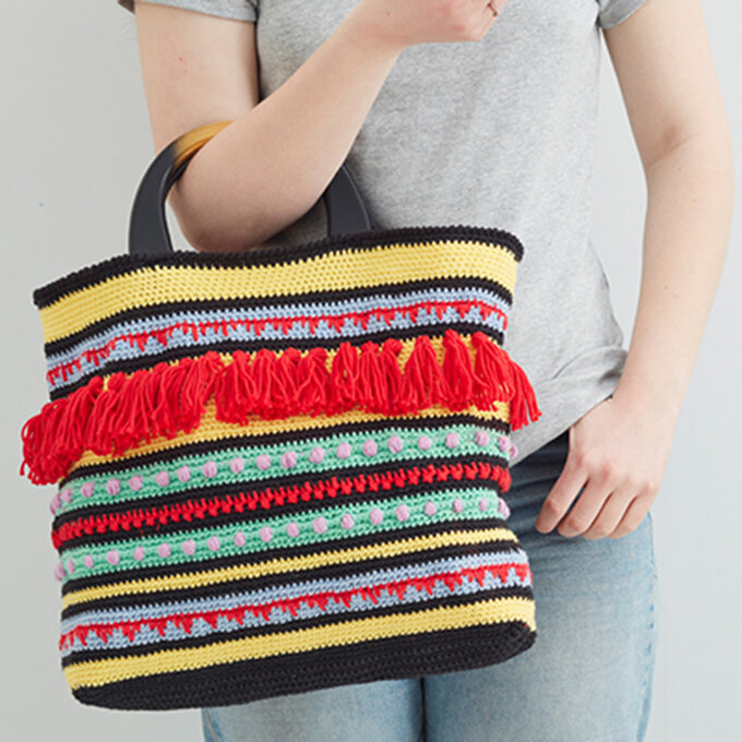 How to Crochet a Boho Bag image number 1