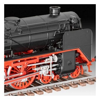 Revell Express Locomotive and Tender Model Kit 1:87 image number 5