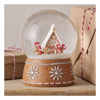 Gingerbread House Snow Globe