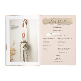 Mindful Macram&eacute; Book 