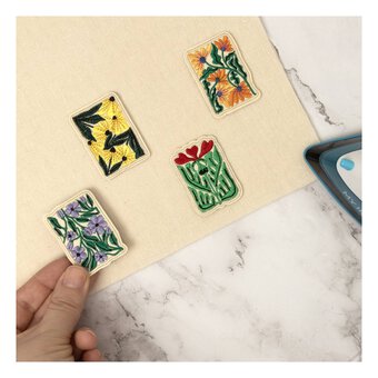 Flower Picture Iron-On Patches 4 Pack