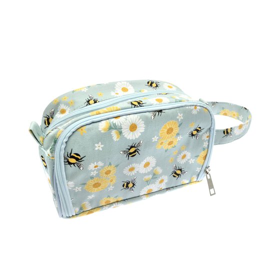 Women’s Institute Bees Crochet Bag image number 1