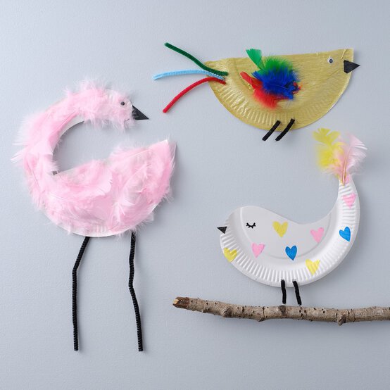How to Make Paper Plate Birds image number 1