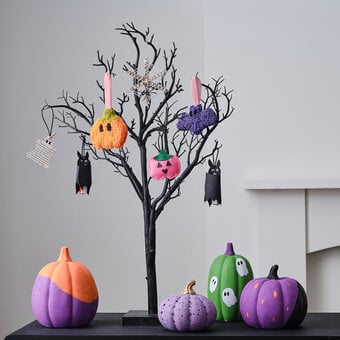 5 Ways to Decorate a Twig Tree for Halloween