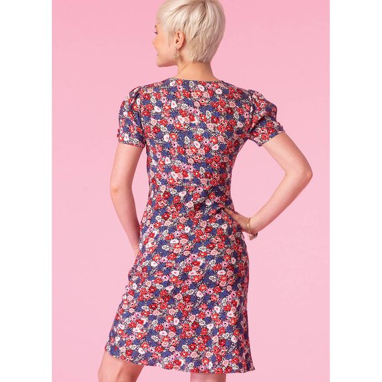 McCall’s Women’s Dress Sewing Pattern M7116 (16-24) image number 6