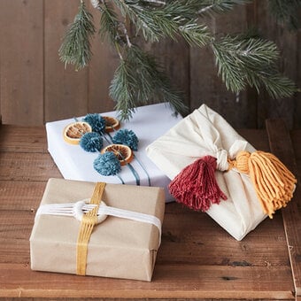 How to Gift Wrap with Yarn Scraps