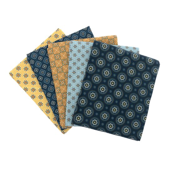 Tailor’s Flair Cotton Fat Quarters 5 Pack image number 1