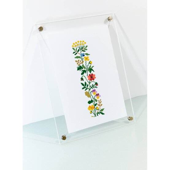 FREE PATTERN DMC English Garden Cross Stitch 0158 image number 4