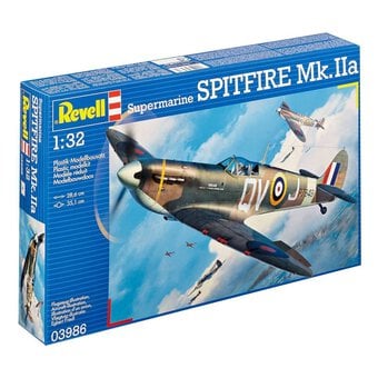 Revell Spitfire Mk.II Model Kit