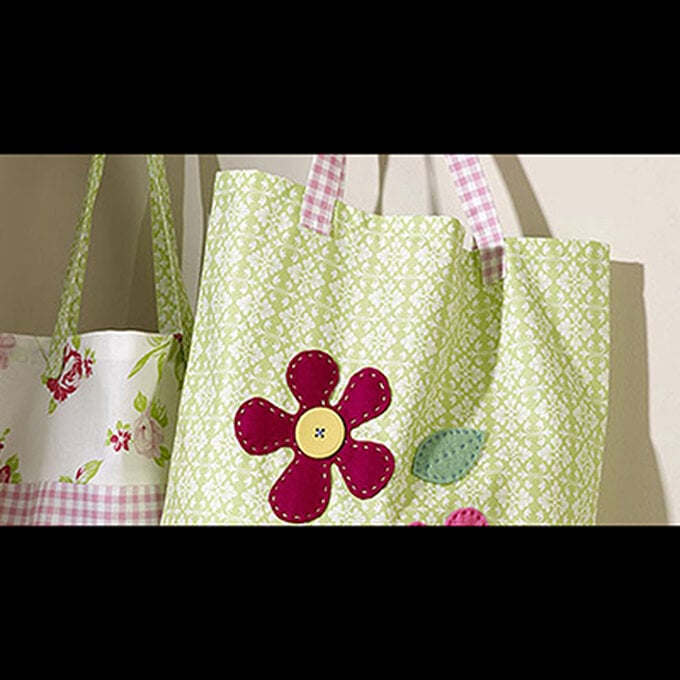 How to Sew a Flower Bag image number 1