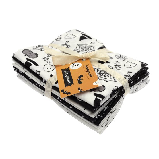 Black and White Halloween Fat Quarters 6 Pack image number 8