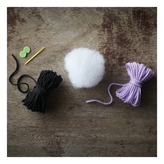 Black Cat Crochet Kit image number 2