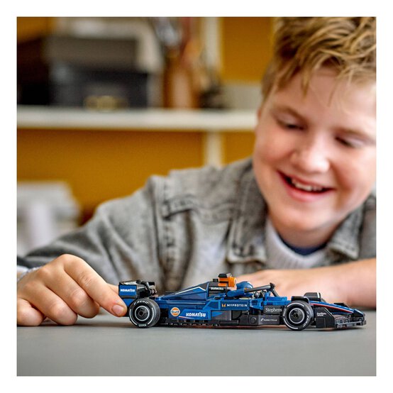 LEGO Williams Racing FW46 F1 Race Car image number 4