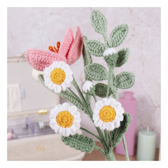 Trimits Floral Blooms Crochet Kit image number 4