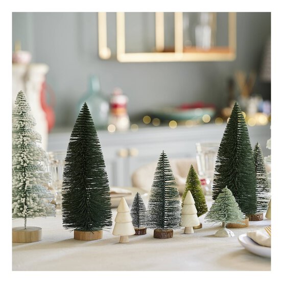 Green Bottle Brush Tree 32.5cm image number 2