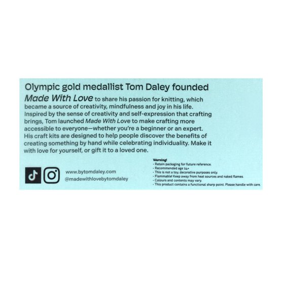 Made With Love Deer Crochet Wall Hanging Kit image number 5