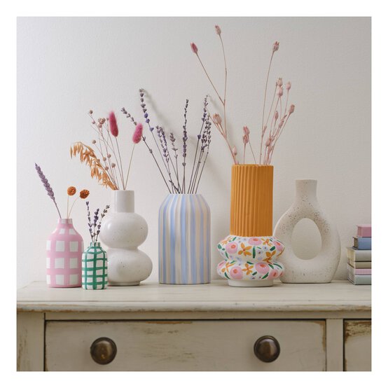 Ceramic Reeded Vase 10cm x 17.5cm image number 3