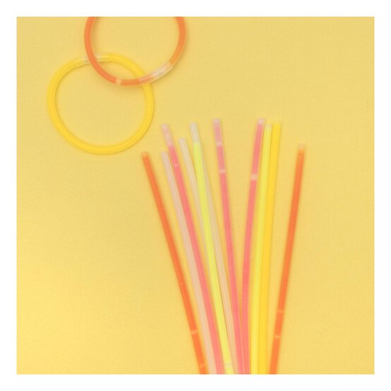 Glow Sticks 15 Pack image number 4