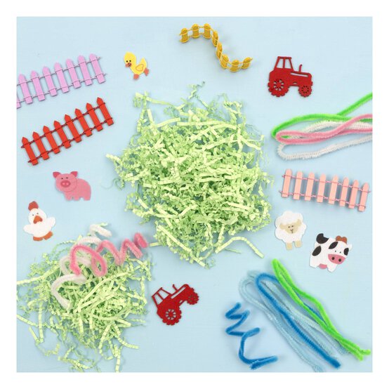 Farmyard Bonnet Making Kit image number 1