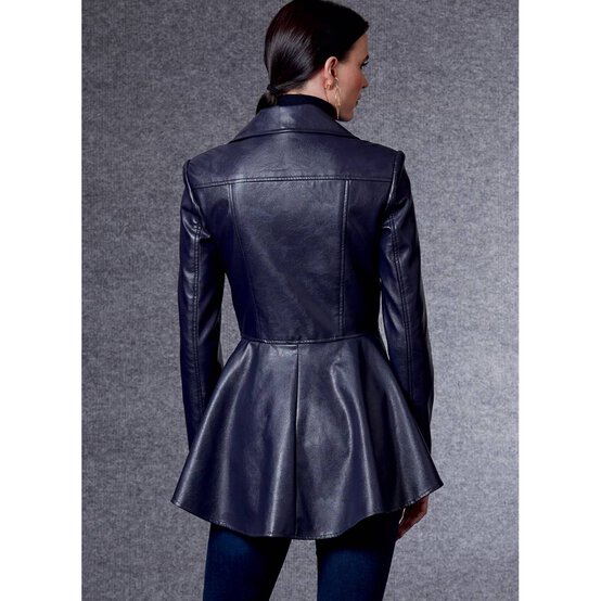 Vogue Women&rsquo;s Jacket Sewing Pattern V1714 (16-24) image number 5