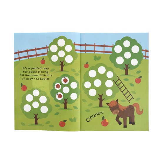 On the Farm First Fingerprints Art Book image number 5