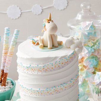 How to Make a Unicorn Cake